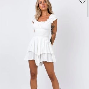 Princess Polly THE LOVE GALORE ROMPER WHITE LOWER IMPACT Size 6